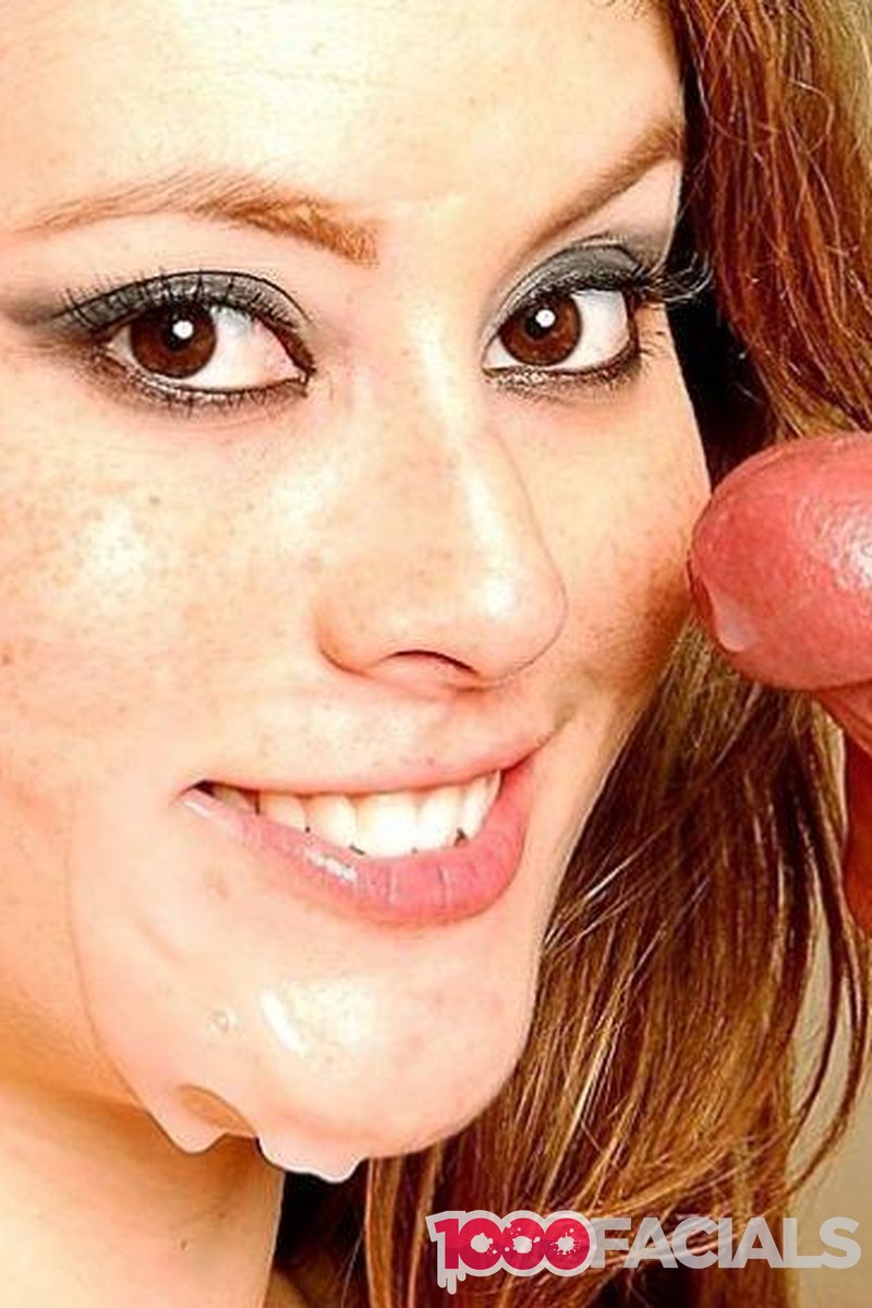 Jassie - Screenshot 1 of 4 - Blowjob