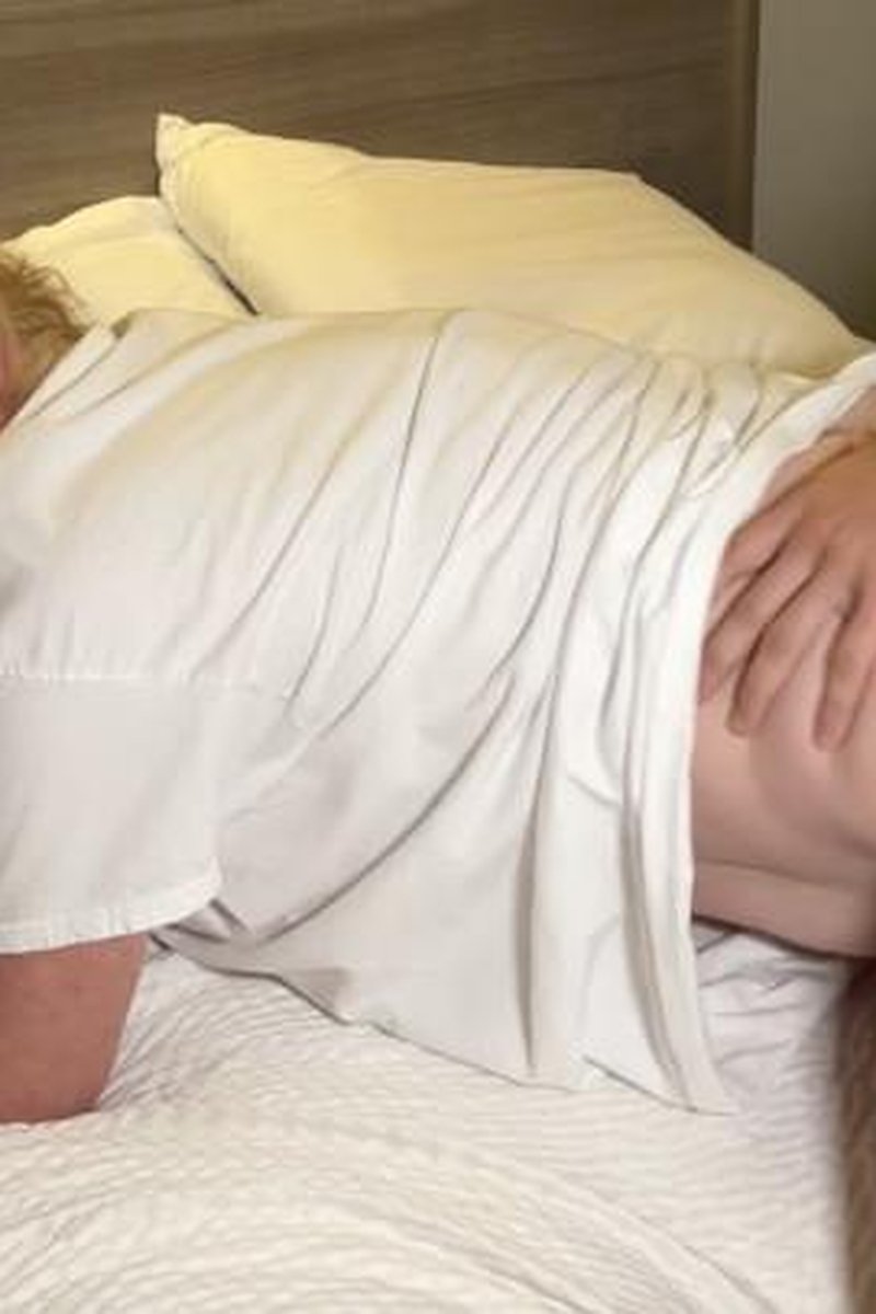 Tattooed Young Man Fucks Lisa Raw - Screenshot 1 of 4 - Cuckolding