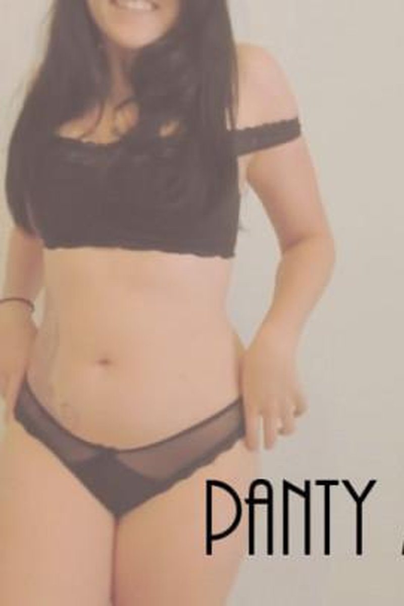 Panty Modeling - Screenshot 1 of 4 - Panties