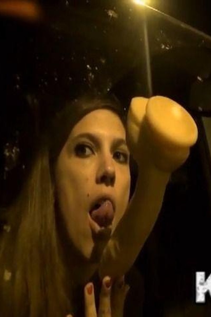 Blowjob Dildo Car Real Public - Screenshot 1 of 4 - Amateur