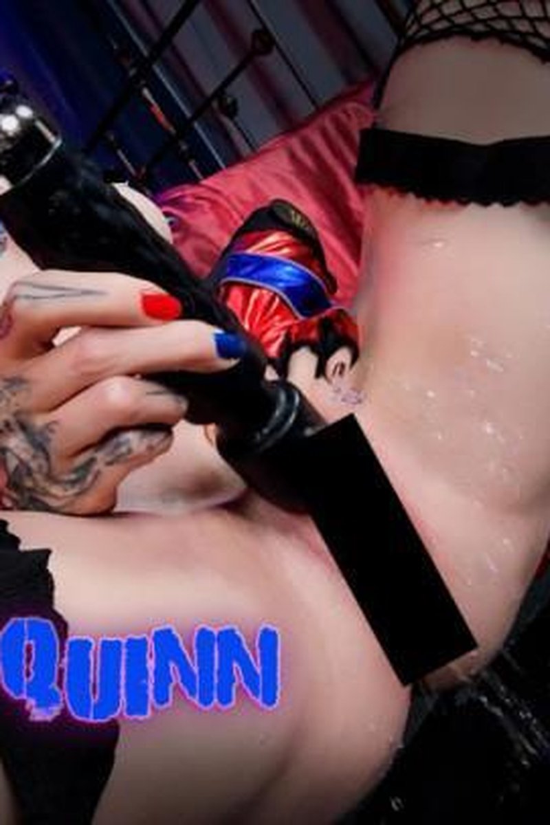 Harley Quinn Cosplay Squirting - Screenshot 1 of 4 - Cosplay