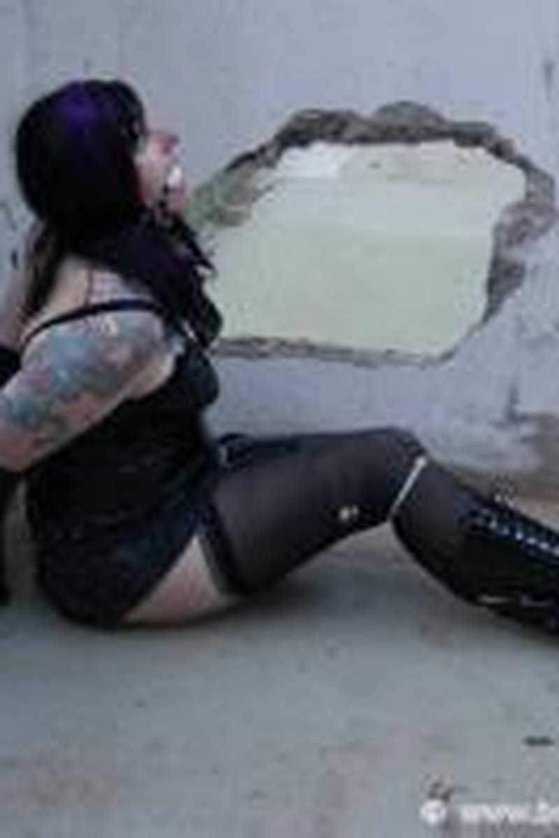 Cableties - Screenshot 1 of 4 - Bondage