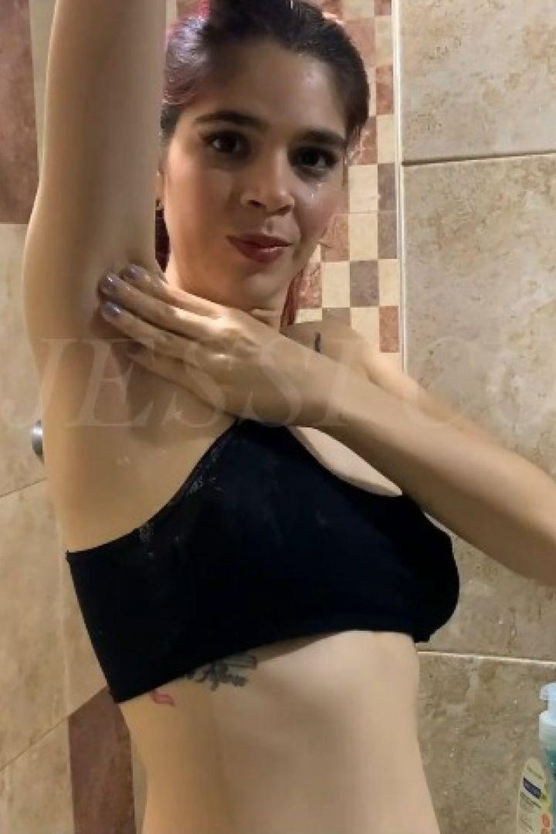 Fetish Armpit Masturbation - Screenshot 1 of 4 - Armpit Fetish