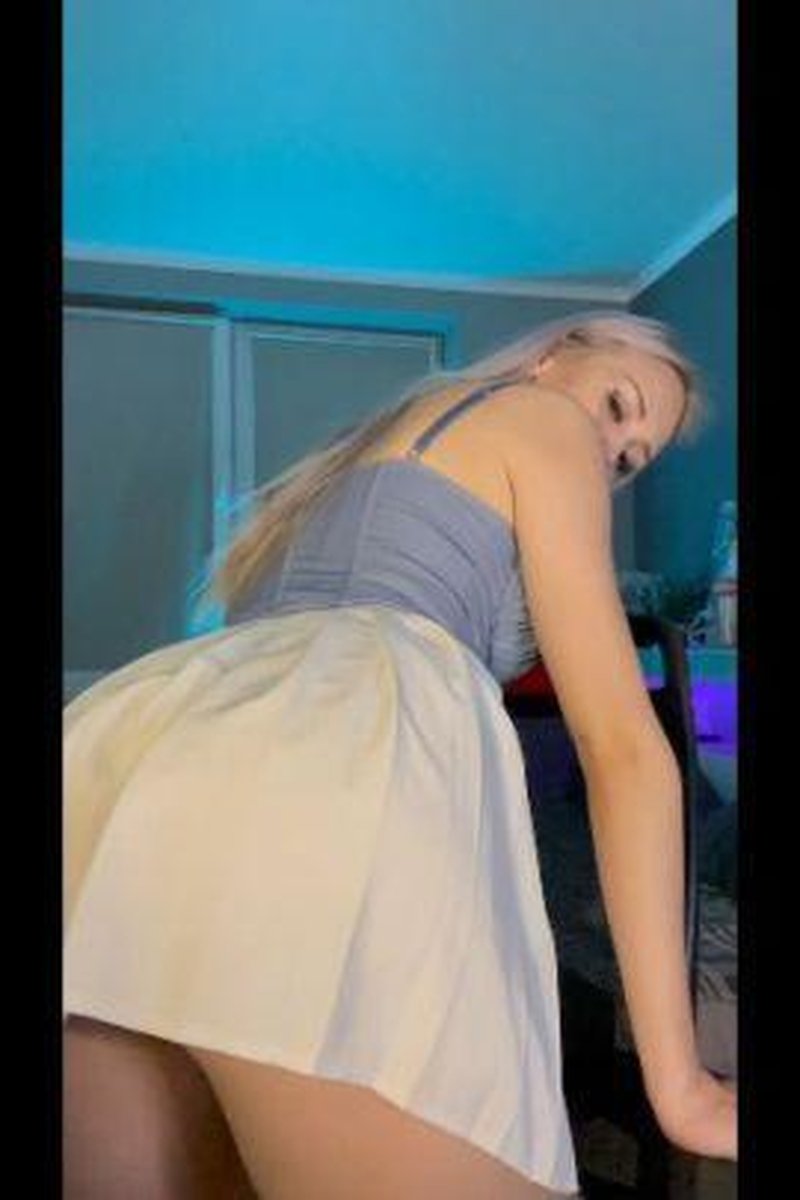 Backdoor Fingering - Screenshot 1 of 4 - Anal