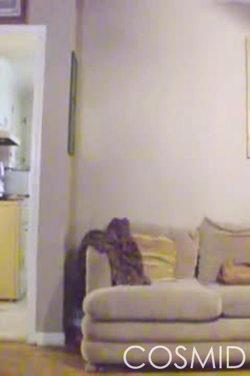 Bouncing Workout - Screenshot 1 of 4 - Topless