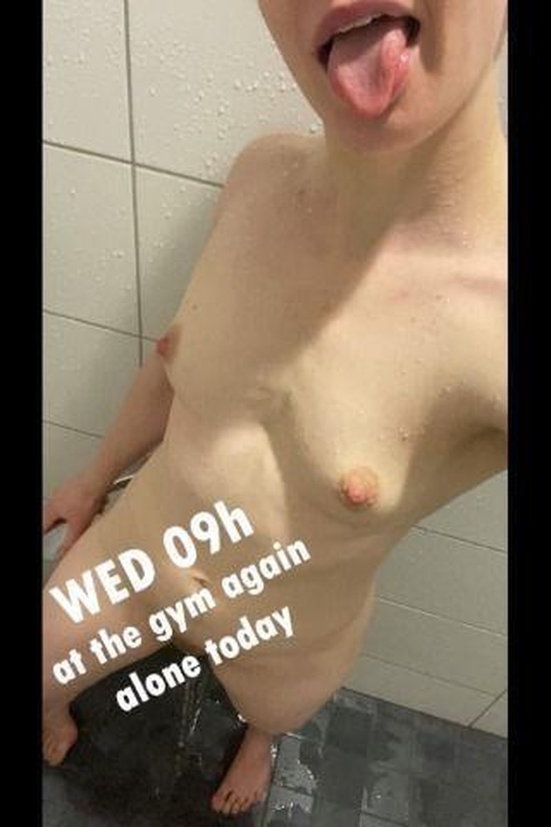 Pee Diary - Screenshot 1 of 4 - Golden Shower