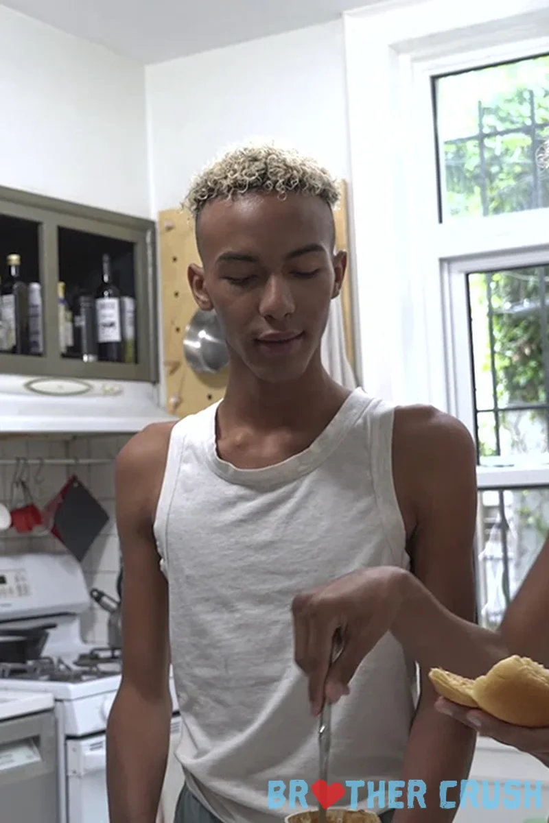 Snack Time - Screenshot 1 of 4 - Dante