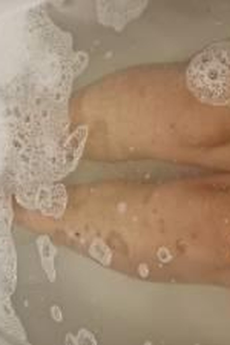 Long Toenails - Screenshot 1 of 4 - Domination