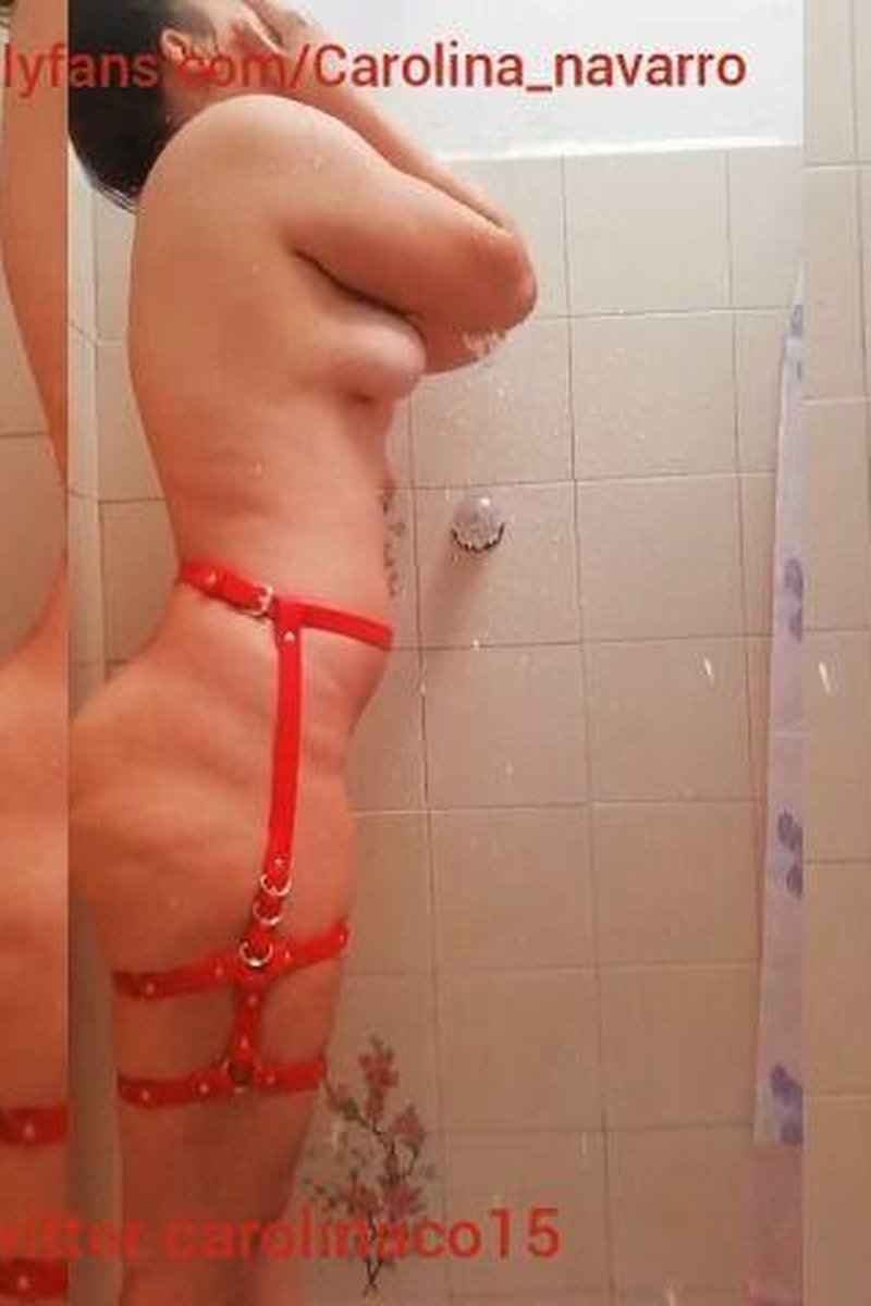 Slave Taking A Bath - Screenshot 1 of 4 - Armpit Fetish