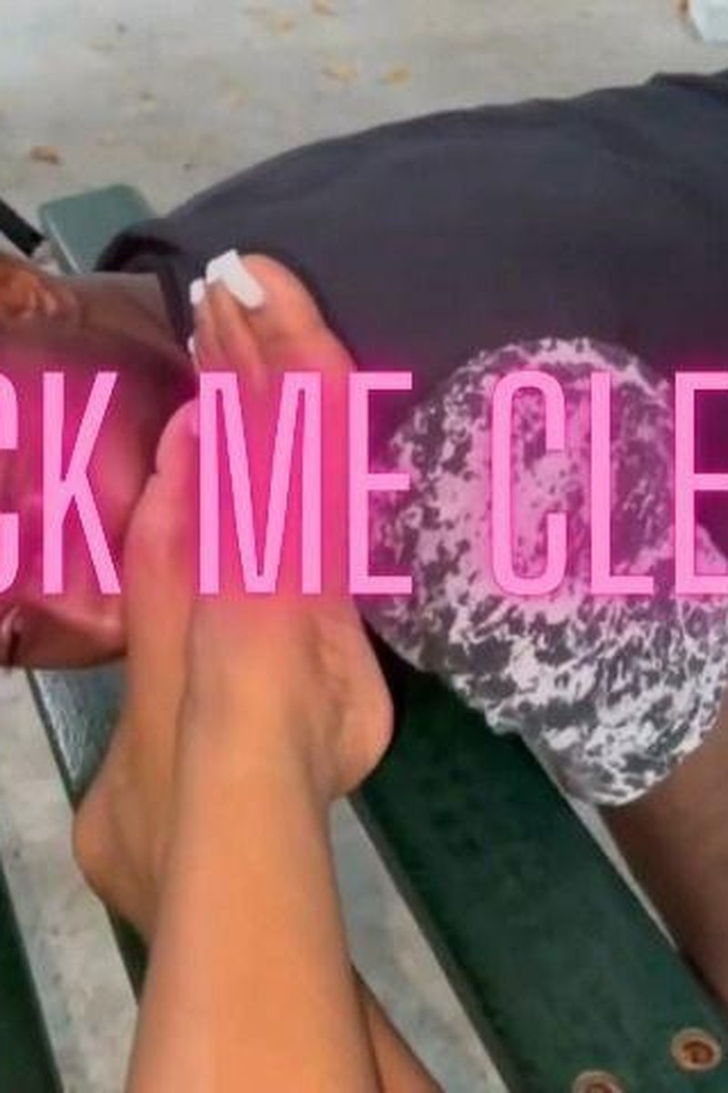 Lick Me Clean Episode 3 With Wegotthefeet - Screenshot 1 of 4 - Body Worship