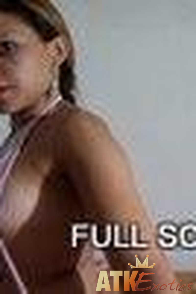 Sofia - Masturbation - Screenshot 1 of 4 - Sofia Sof011