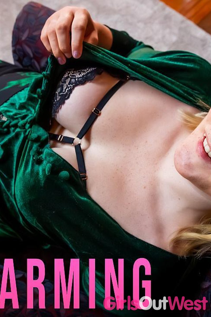 Mary - Heartwarming - Screenshot 1 of 4 - Brown Hair