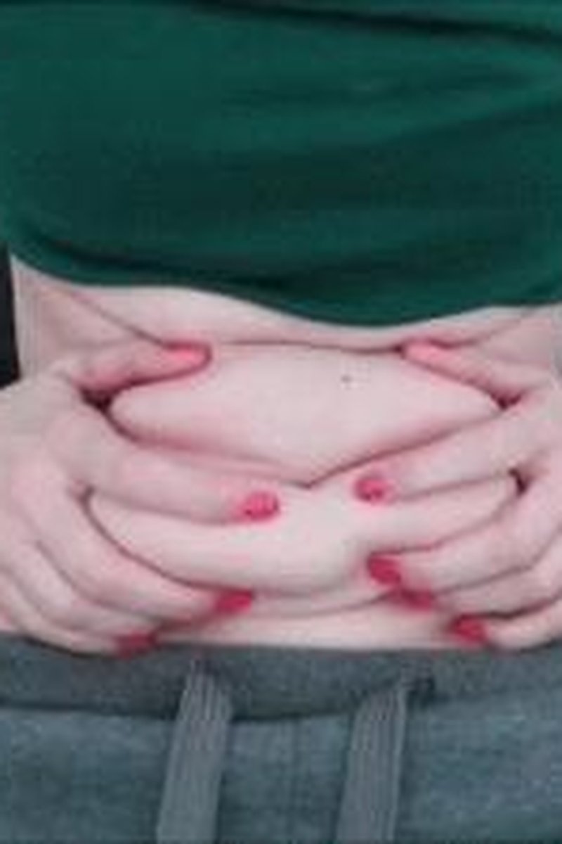 Belly Play - Screenshot 1 of 4 - Belly Fetish