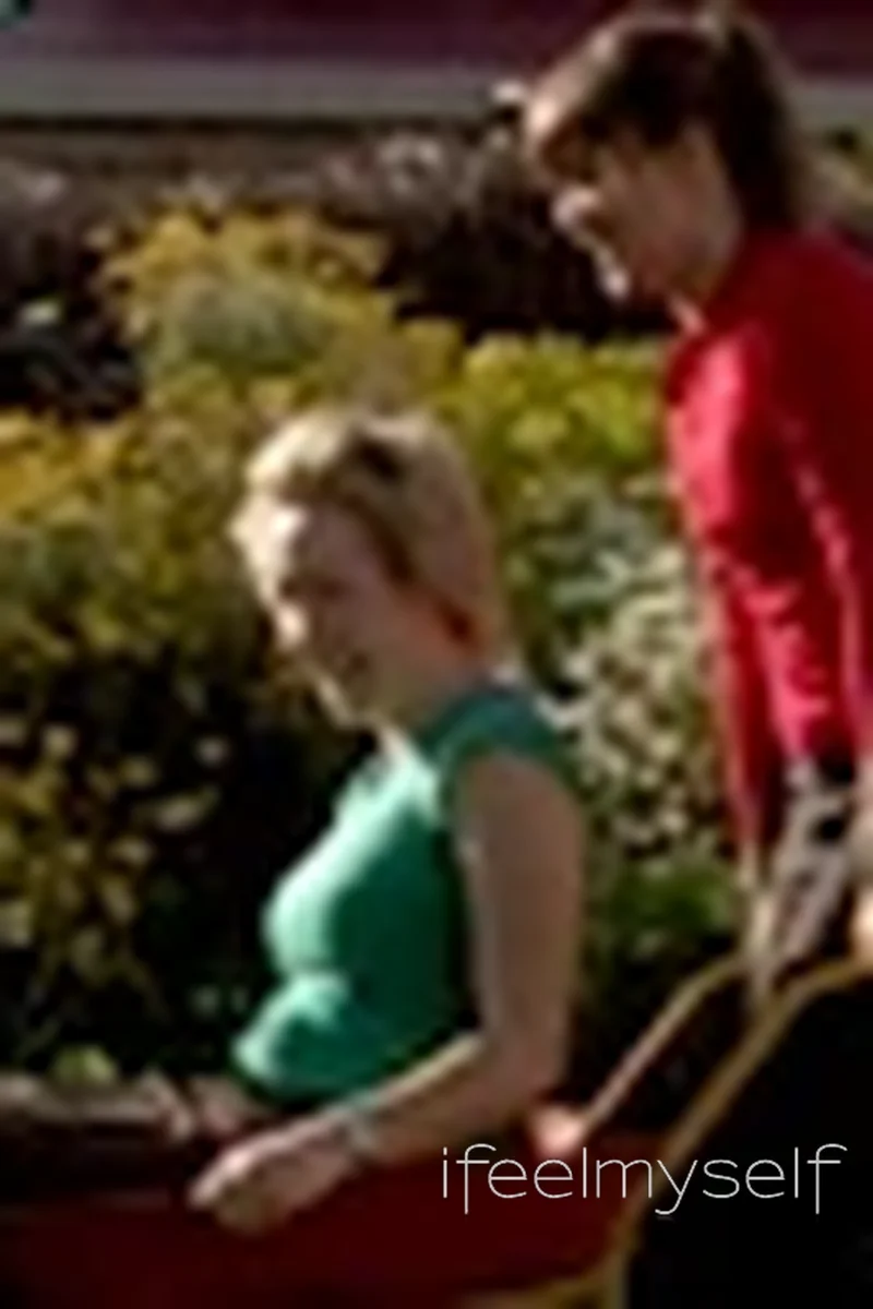 Scented - Screenshot 1 of 4 - Blond Hair