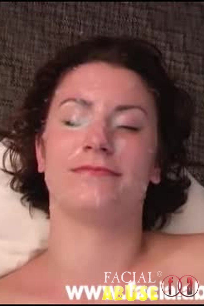 Sandra - Screenshot 1 of 4 - Blowjob