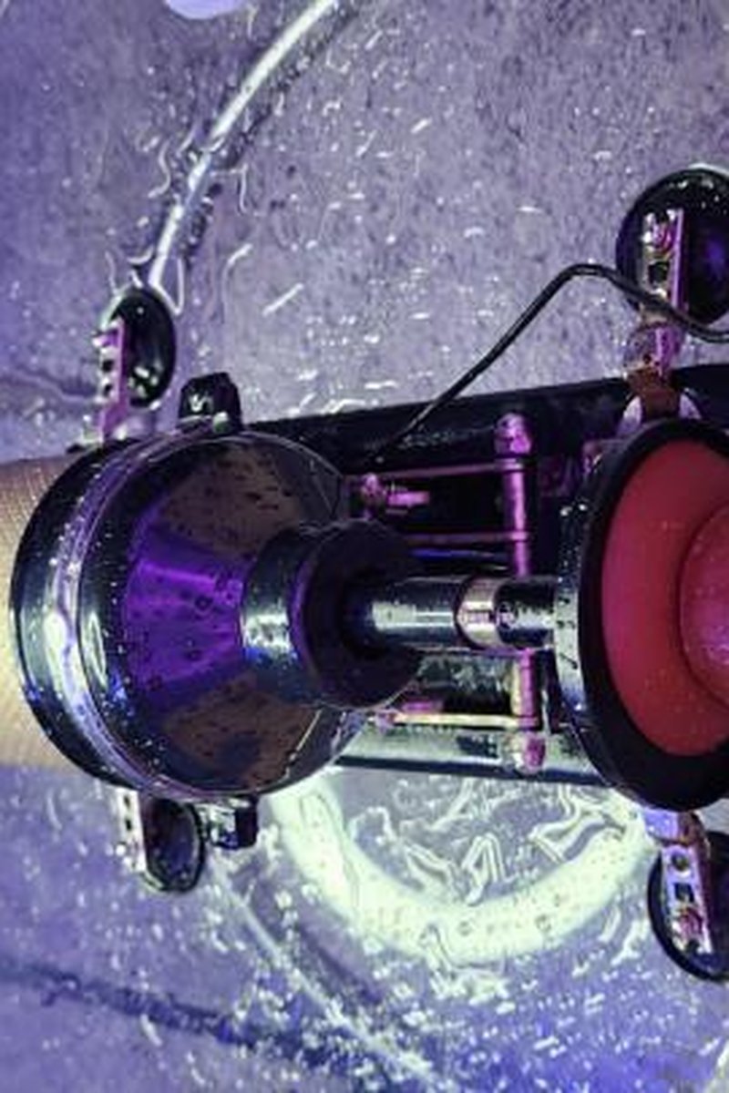 Squirting POV - Screenshot 1 of 4 - Fucking Machines