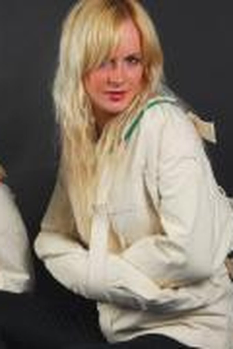 GA056: Kimberly And Amy In Posey Straitjackets (Plus Video) - Screenshot 1 of 4 - Amy