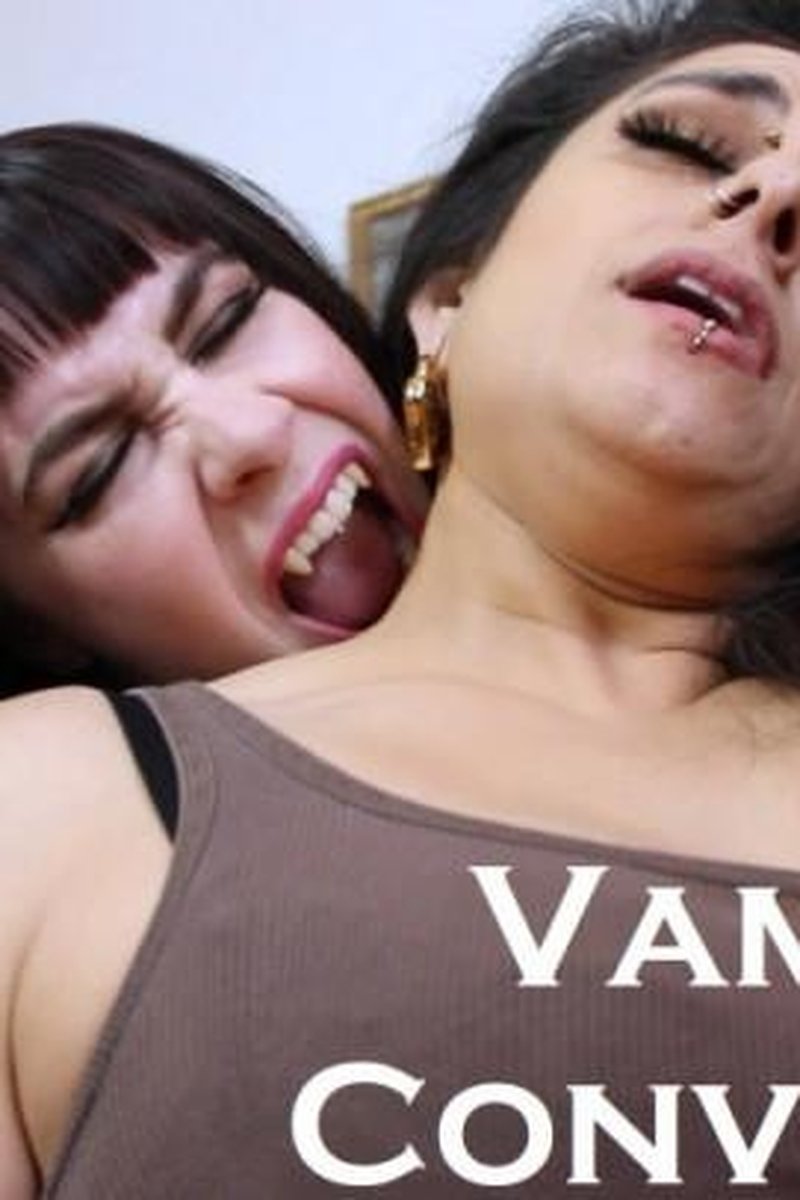Vampire Conversion - Screenshot 1 of 4 - Biting