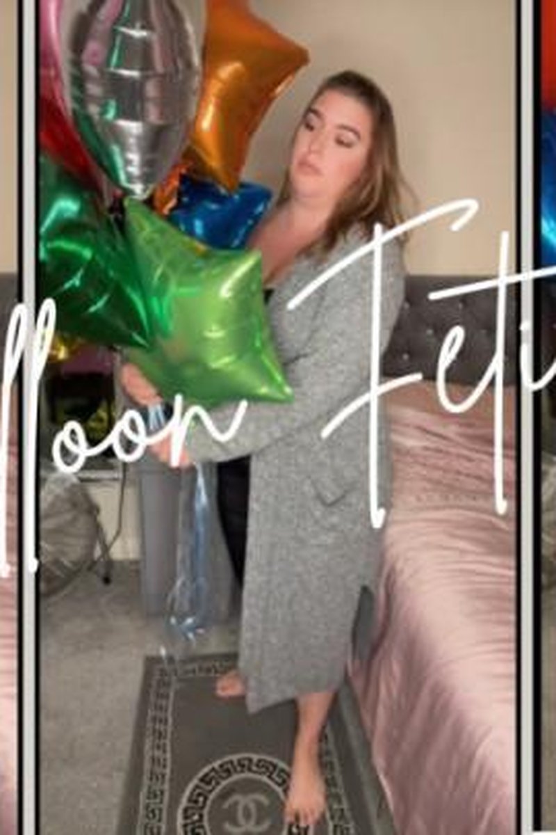 Balloon Fetish - Screenshot 1 of 4 - Camgirl