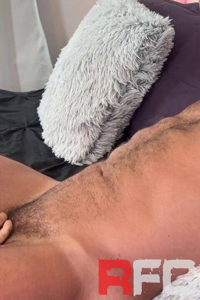 Latin Flow - Screenshot 1 of 4 - Big Muscle Guys