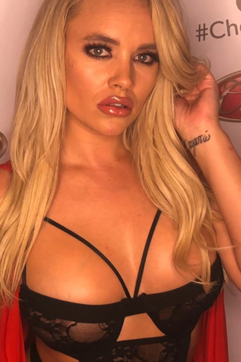 Wild in Philly! - Screenshot 1 of 4 - Blond Hair