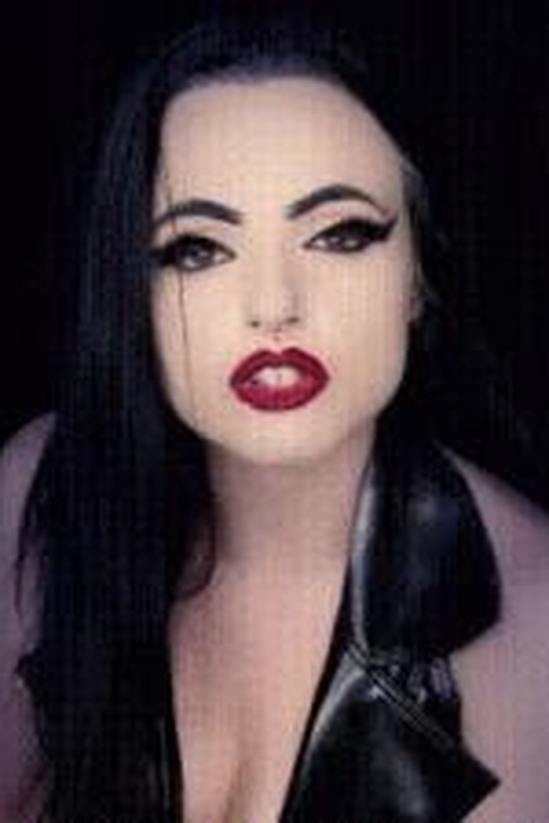 Sissy Isolation Task 1 - Screenshot 1 of 4 - Goth