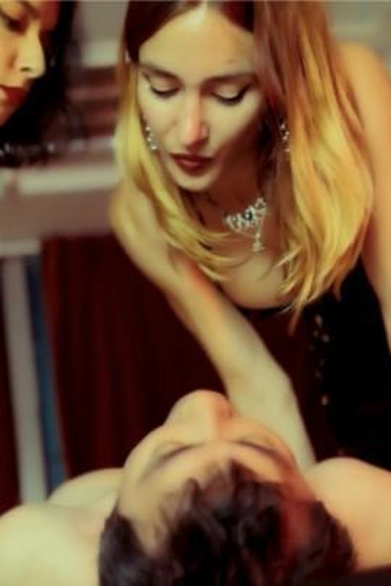 Spittoon Interlude - Screenshot 1 of 4 - Domination