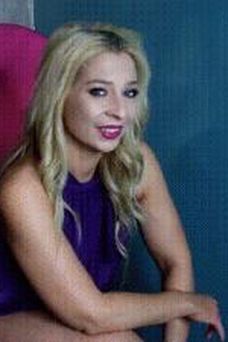 **** House - Screenshot 1 of 4 - All Sex