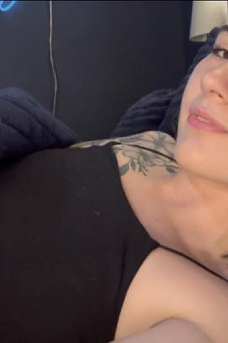 Quickie - Screenshot 1 of 4 - Creampie