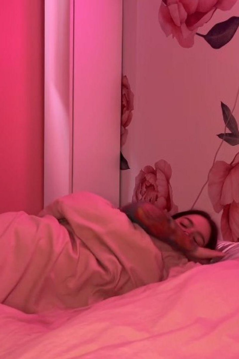 Good Moaning - Screenshot 1 of 4 - Babes