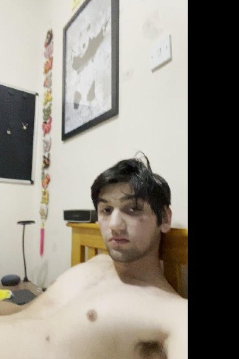Being Risky - Screenshot 1 of 4 - Non Sexual Nudity