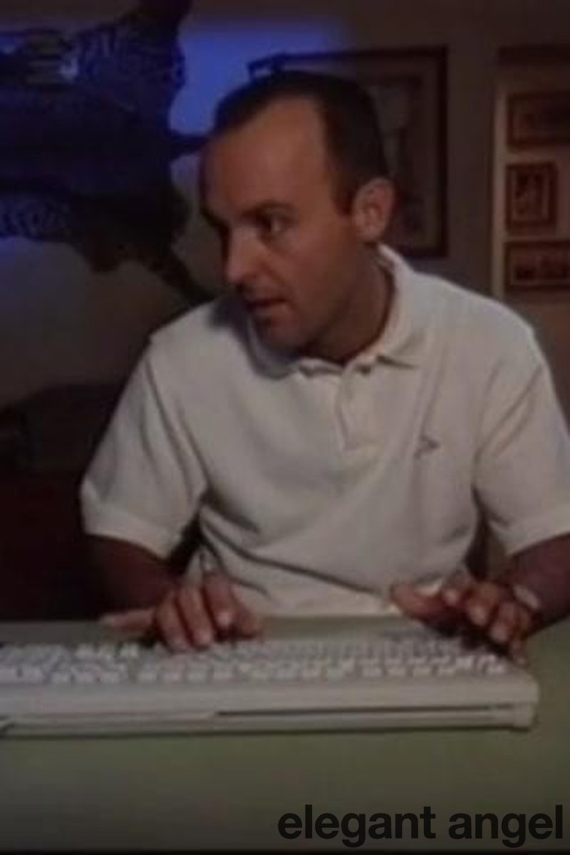 Love Bytes - Scene 4 - Screenshot 1 of 4 - Nici Sterling