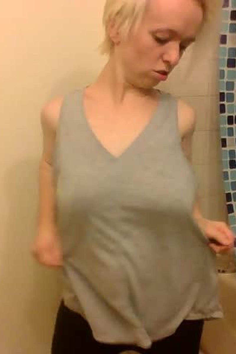 Titty Dance - Screenshot 1 of 4 - Big Ass