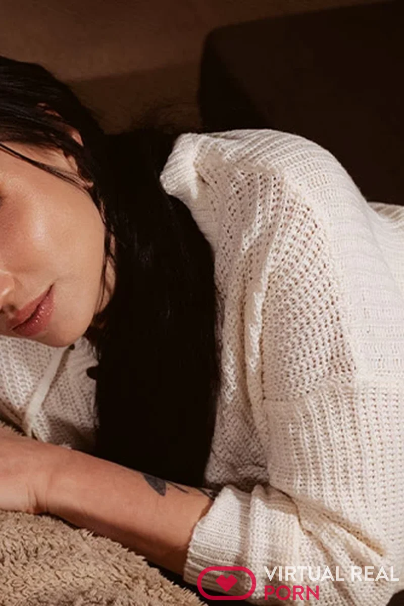 Fall Love - Screenshot 1 of 4 - Anal