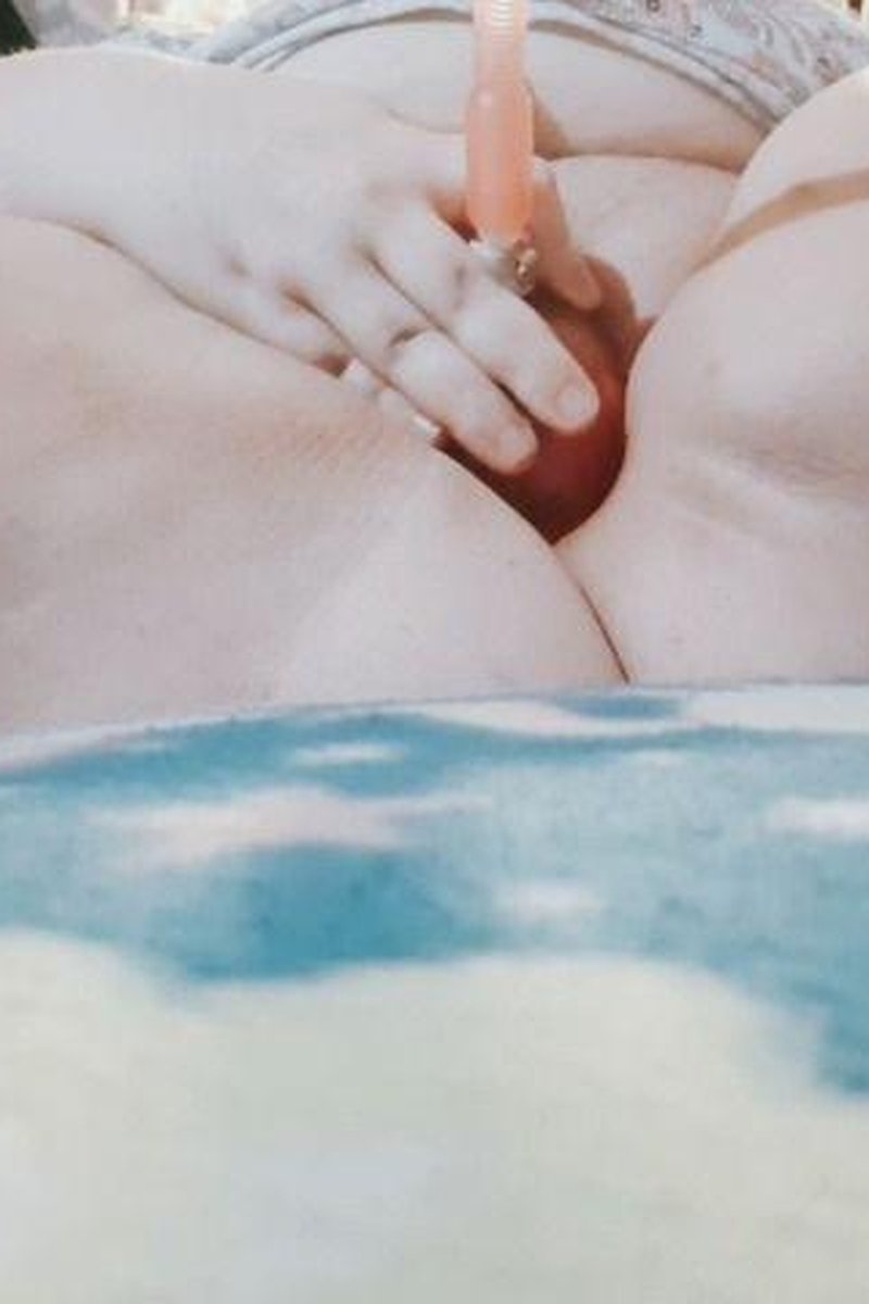BBW Using Vaginal Pump - Screenshot 1 of 4 - BBW