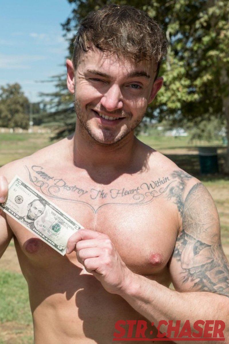 Jake - Screenshot 1 of 4 - Anal