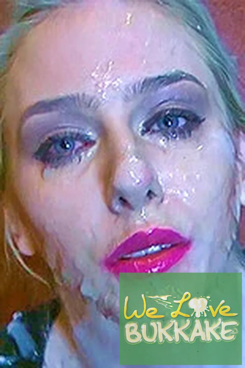 Grace Harper Gets Her Face Annihilated By Cum - Screenshot 1 of 4 - Blond Hair