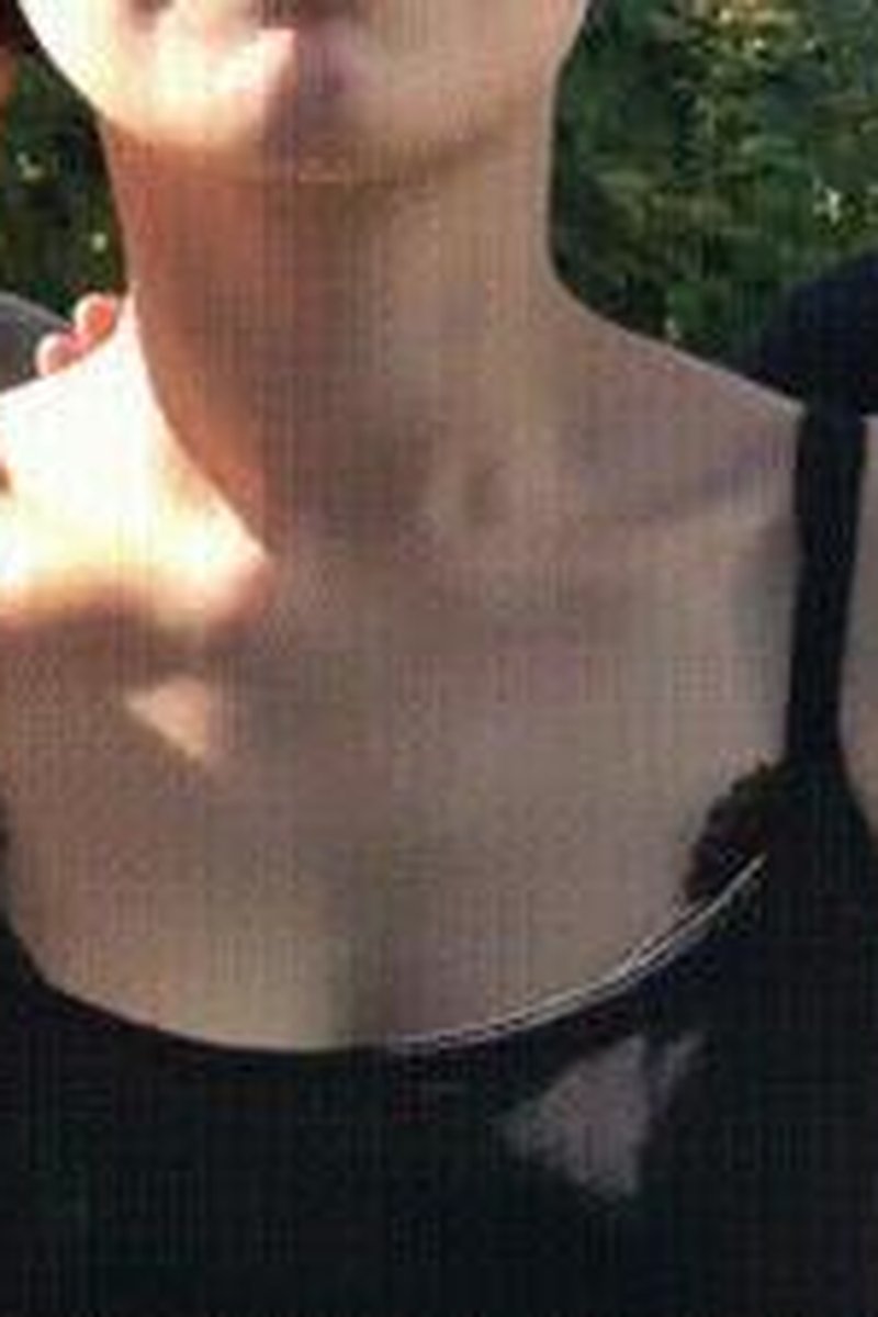 Three Wonderful Neck - Screenshot 1 of 4 - Deepthroat