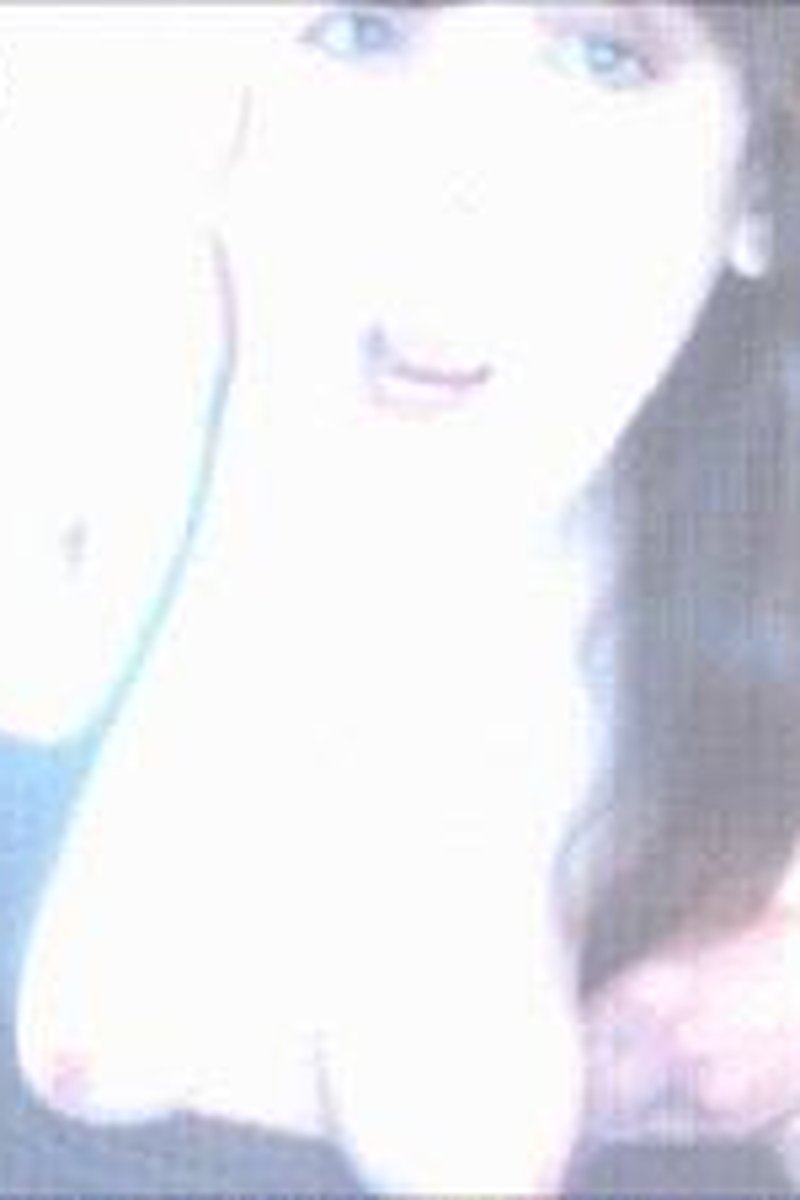 Devil Eyes - Screenshot 1 of 4 - Babes