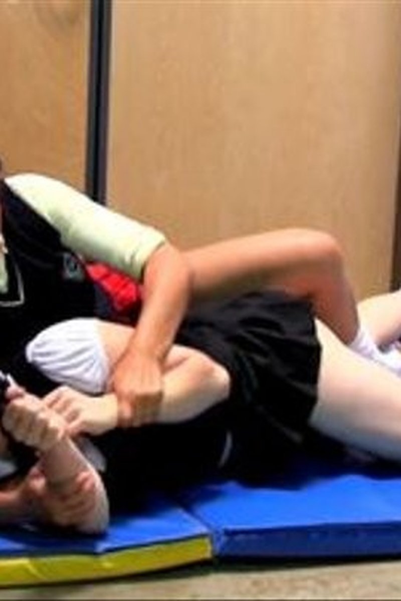 Rival Babysitters - Screenshot 1 of 4 - Fetish