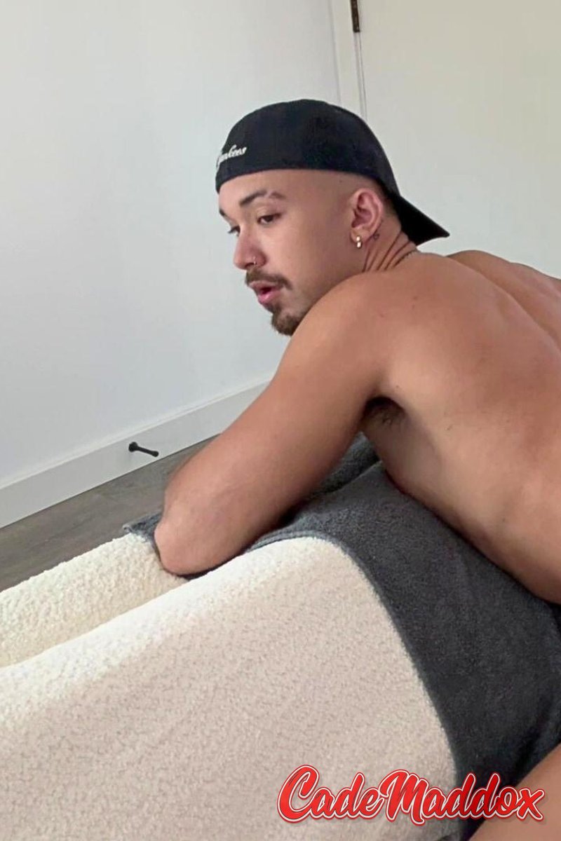 Touch Nick - Screenshot 1 of 4 - Gay