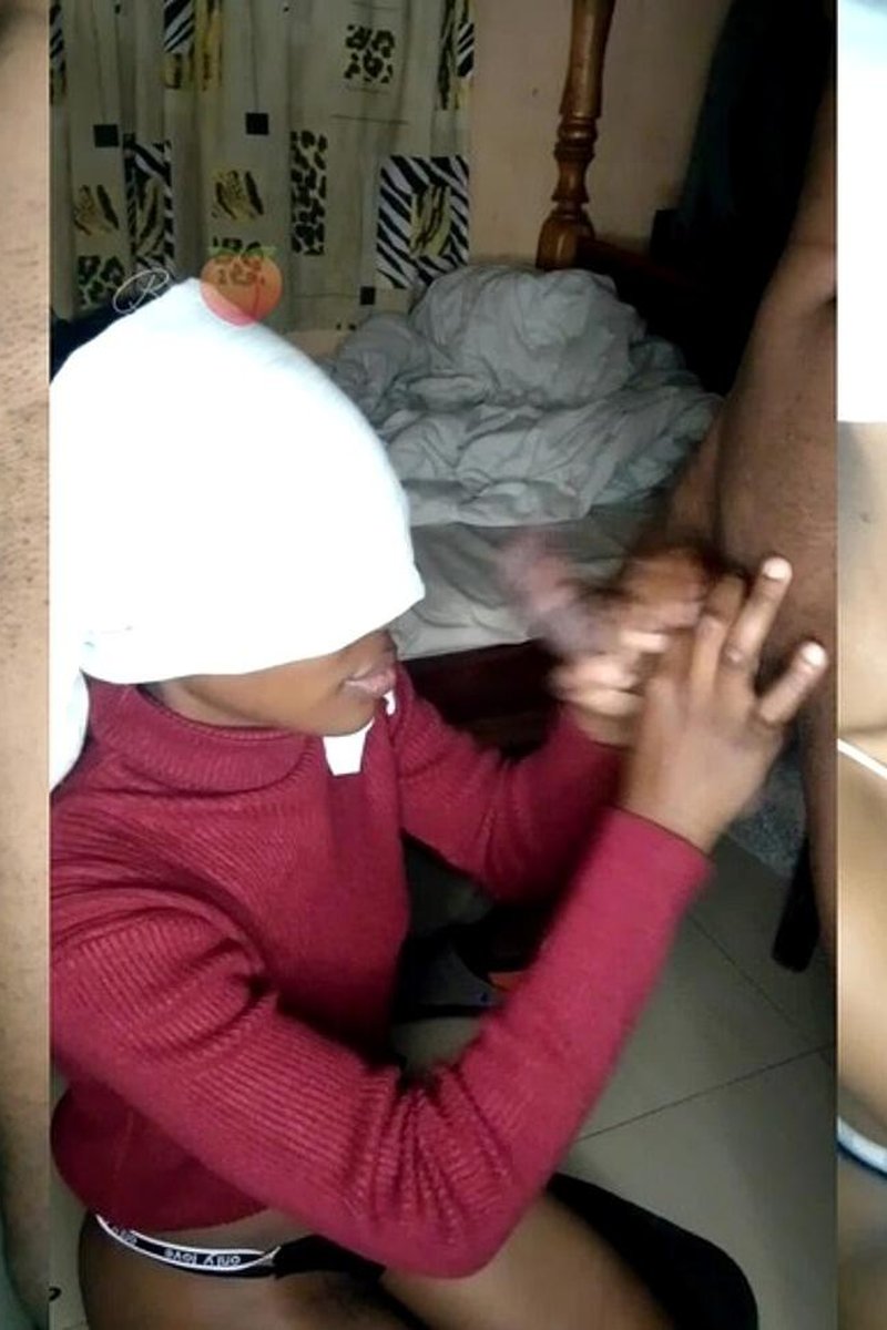 Knee Head Quickie - Screenshot 1 of 4 - Amateur