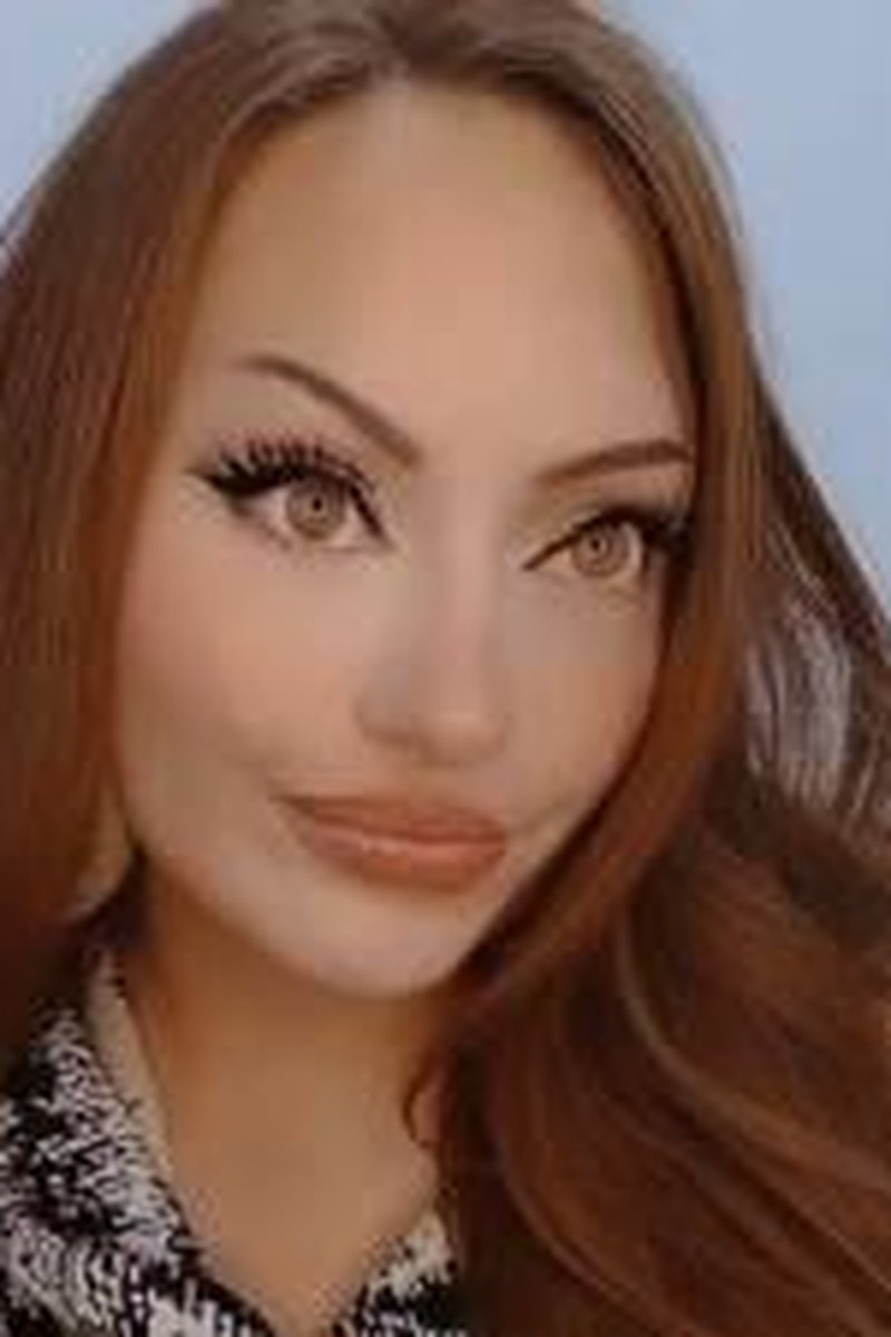 Cell - Screenshot 1 of 4 - Body Worship