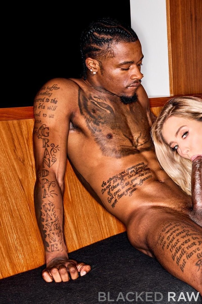 Off-Set - Screenshot 1 of 4 - Ball Licking