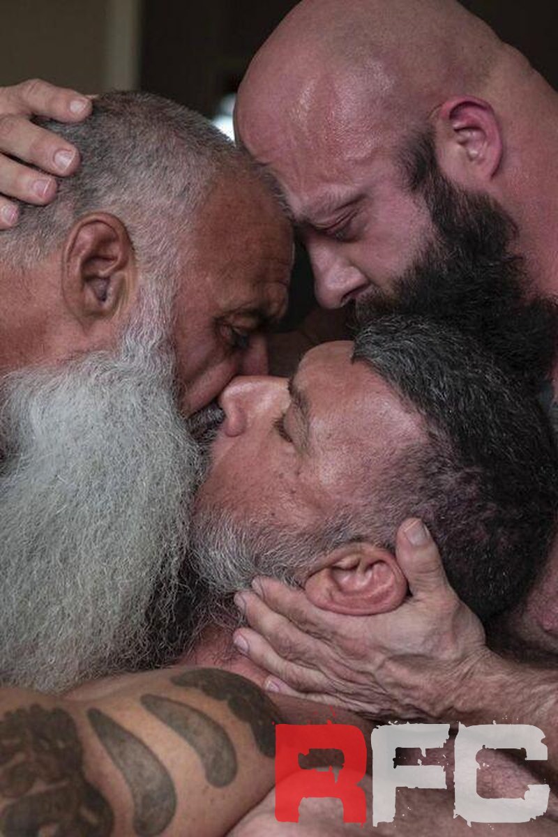 Three - Screenshot 1 of 4 - Big Muscle Guys