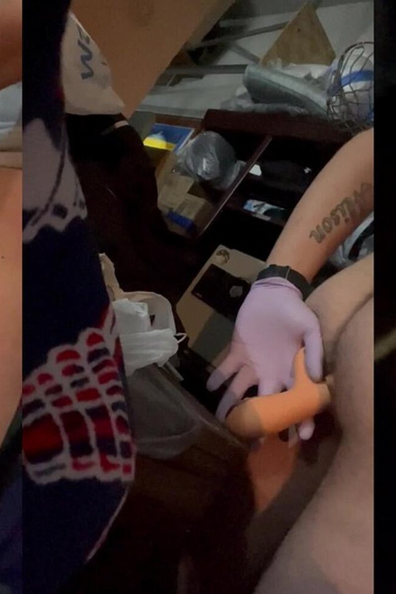 Getting Pounded By Machine - Screenshot 1 of 4 - Amateur