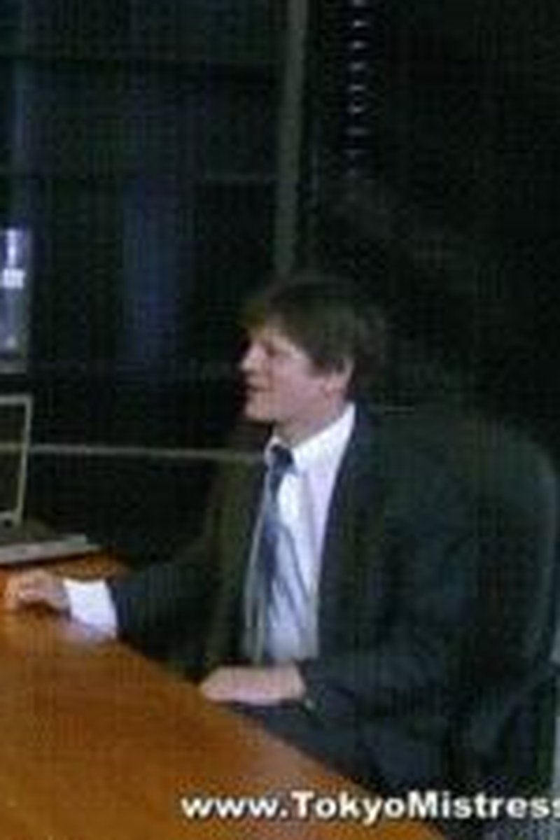 Mistress Amrita Dominant Secretary - Screenshot 1 of 4 - Asian