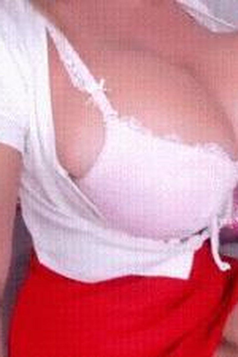 Alpha Erotica - Screenshot 1 of 4 - Curvy-curvy Goddess