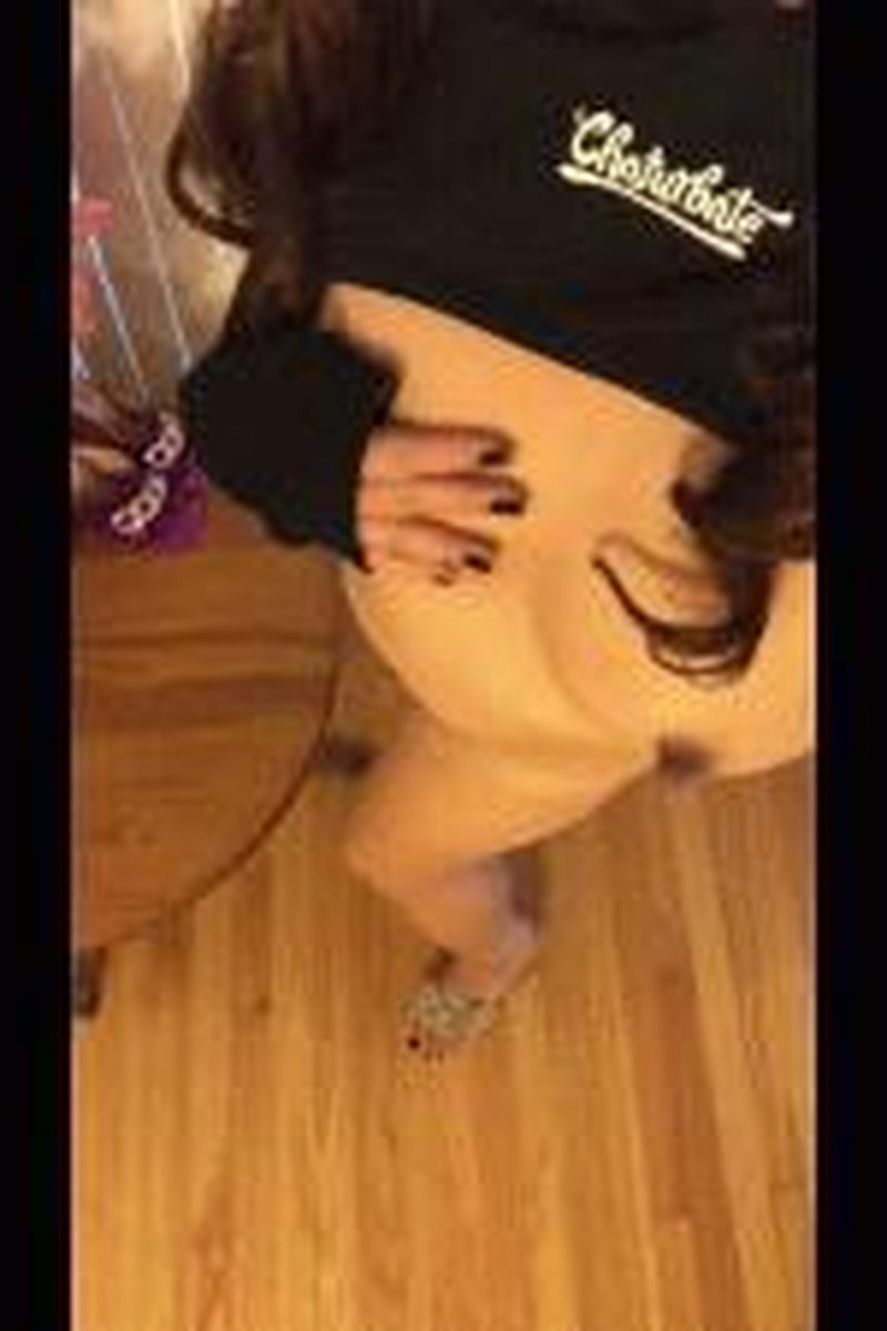 Naked Webcam Girl Asian Babe - Screenshot 1 of 4 - Anal Fetish