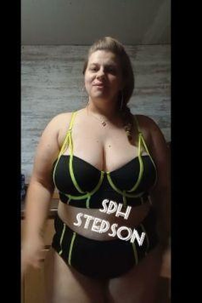 Step-Son SPH - Screenshot 1 of 4 - Masturbation